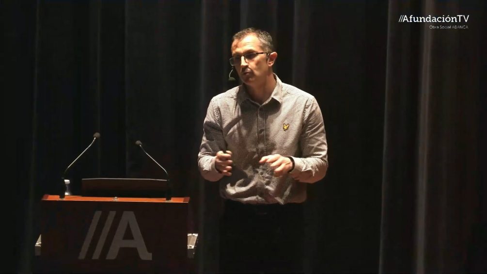 «¿IA en educación? Sí, pero con cabeza: aprender a usarla sin perder el control» por Francisco Bellas