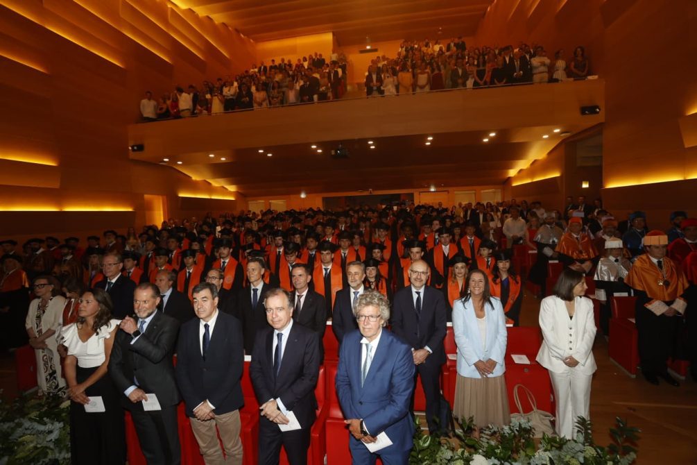 Ceremonia Académica de entrega de los títulos de la Primera Promoción de la Universidad Intercontinental de la Empresa 2026