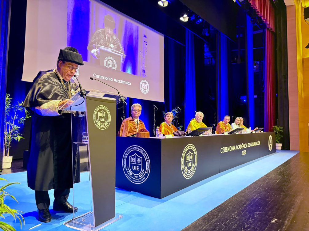 Lección magistral como mensaje académico de Miguel Ángel Escotet, rector de UIE, en el acto de graduación de la Primera Promoción de UIE: «La travesía del pescador de Cumaná: el aprendizaje como camino»